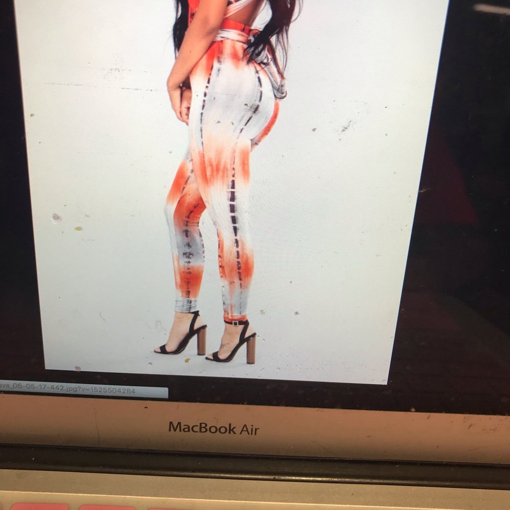 Jumpsuit - Picture 3 of 6